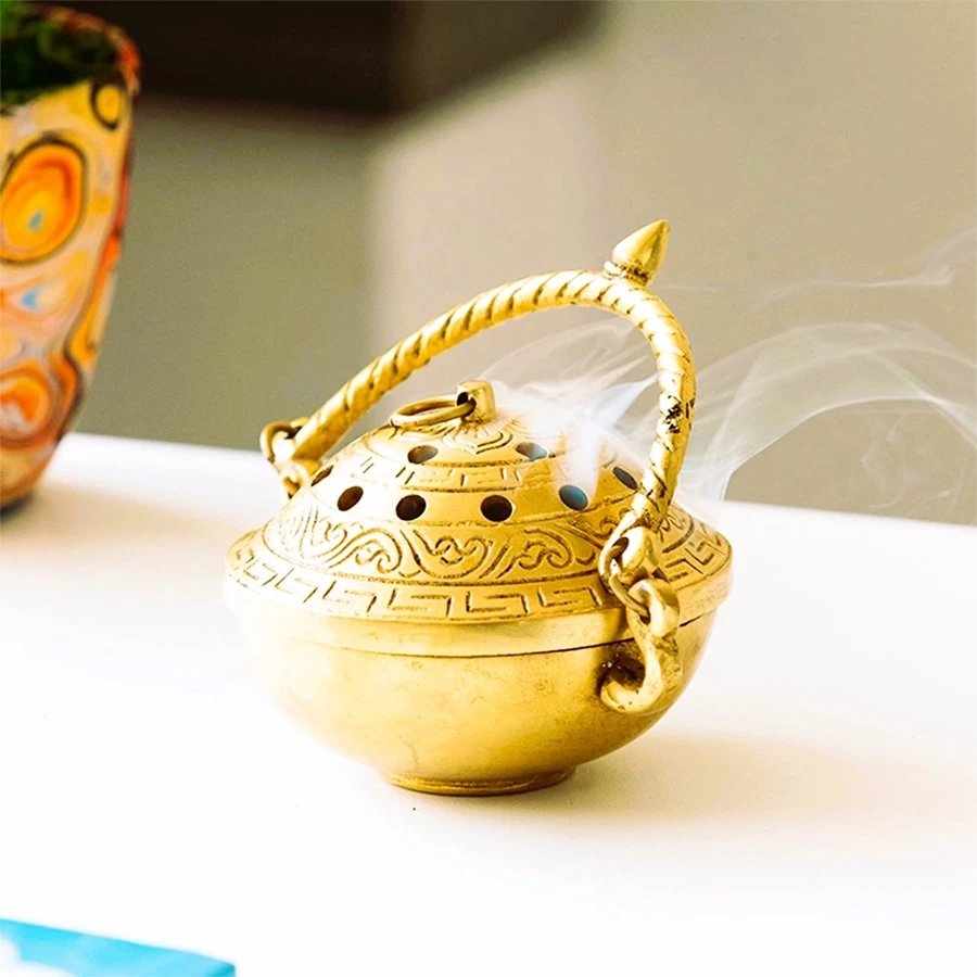 Advanzo Brass Antique Design Dhoop Dani Pot | Loban Burner | Pooja Items | Vintage Incense Corner for Home Temple Home Office Living Pooja Puja Room (12 * 10 * 11 Cm 575 Gm)